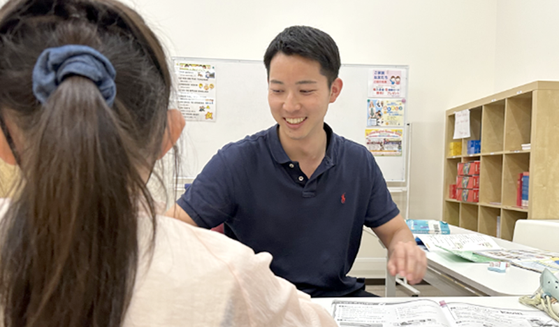 英語の力を伸ばすバイリンガル指導